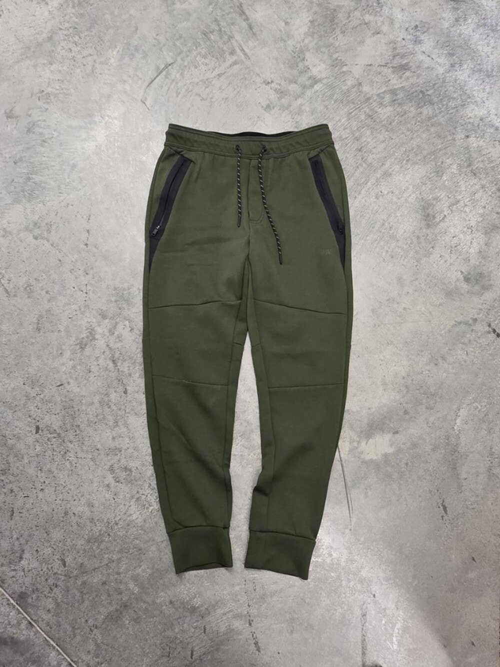 American Eagle Olive Jogger Pants